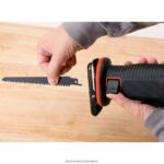 инструменти бг BLACK+DECKER 20v макс. захранване 7/8 инча безжичен саблен трион V8R6ZD646