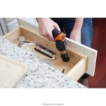 инструменти бг BLACK+DECKER 4v max акумулаторна отвертка с прав ъгъл V8R6ZD574
