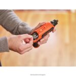 инструменти бг BLACK+DECKER 4v max акумулаторна отвертка с място за битове V8R6ZD560 - Image 6