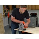 инструменти бг BLACK+DECKER 7-1/4-инчов циркулярен трион с лазер 13-ампера V8R6ZD656
