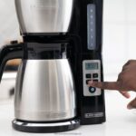 кухня бг BLACK+DECKER Термално програмируема кафемашина с 12 чаши V8R6ZD291