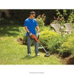 на открито бг BLACK+DECKER 20v максимум литиев тример за струни 12in V8R6ZD483