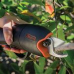 на открито бг BLACK+DECKER акумулаторна ножица V8R6ZD500