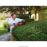 на открито бг BLACK+DECKER ножица за жив плет въртяща се дръжка остриета с двойно острие 3,3 ампера 24 инча V8R6ZD495 - Image 7