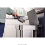 почистване бг BLACK+DECKER безжична ръчна прахосмукачка dustbuster blast V8R6ZD3 - Image 11