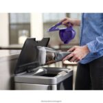 почистване бг BLACK+DECKER безжична ръчна прахосмукачка dustbuster advancedclean pet V8R6ZD15 - Image 4