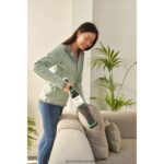 почистване бг BLACK+DECKER безкабелна ръчна прахосмукачка reviva 8v max със зарядно устройство, филтър и инструмент за четка V8R6ZD10 - Image 6