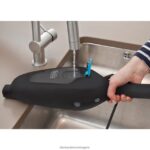 почистване бг BLACK+DECKER класическа парна машина V8R6ZD112 - Image 4